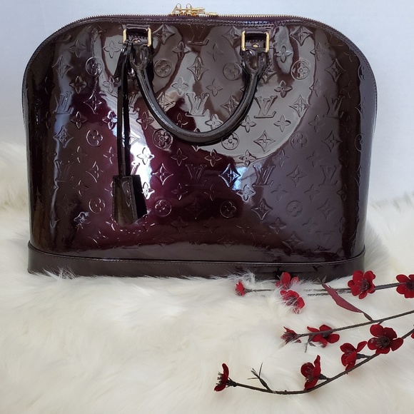 Louis Vuitton Handbags - Louis Vuitton Alma Vernis Amarante GM XL
